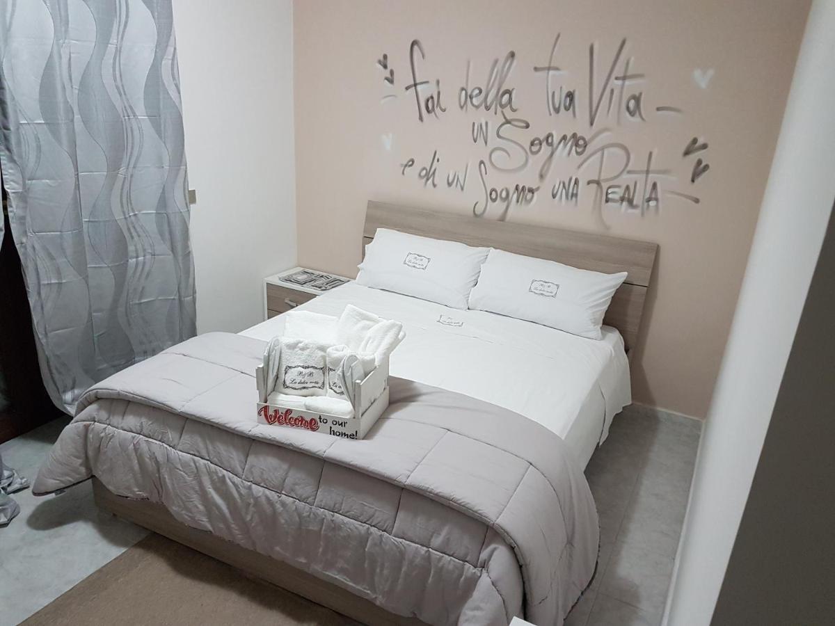 B&B La Dolce Notte Санта-Мария-Капуа-Ветере Экстерьер фото