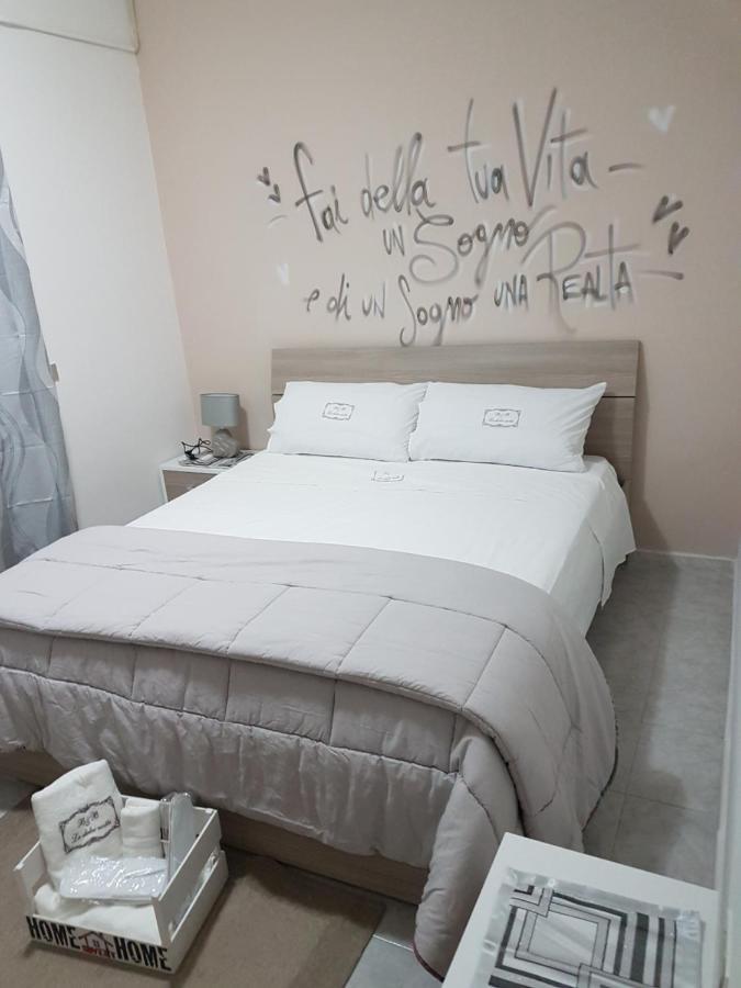 B&B La Dolce Notte Санта-Мария-Капуа-Ветере Экстерьер фото